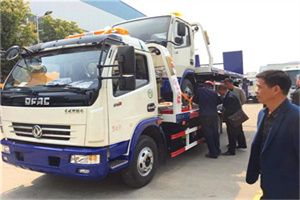 镶黄旗汽车道路救援拖车价格